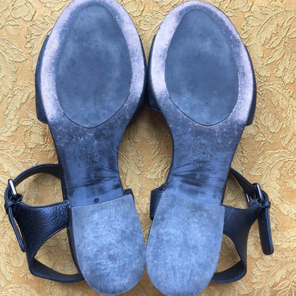 Eileen Fisher simple black block heel sandal - Picture 6 of 6